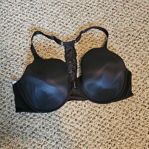 Victoria's secret bra 40DD